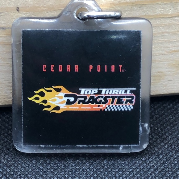 Cedar Point- Top Thrill Dragster Key Chain - Picture 2 of 9